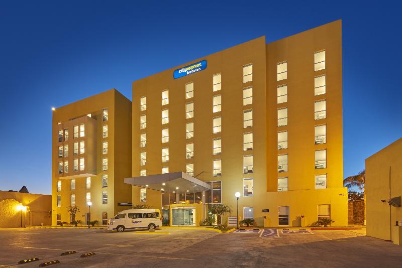 City Express By Marriott Comitan Екстериор снимка